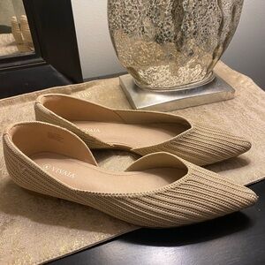 EUC Worn once VIVAIA Melia pointed-toe flats.